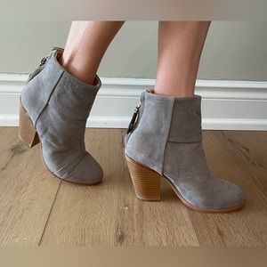 Rag and Bone Light Grey Suede Booties. Size 5.